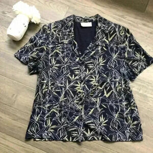 𝅺🌼4/$30🌼michael Phillips | Vintage leaf tshirt  button down